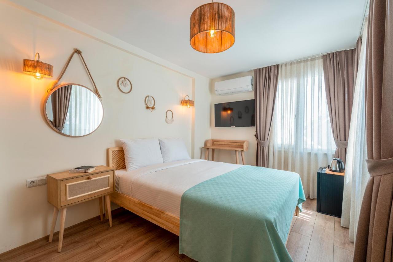 Aya Butik Otel อดาลาร์ ภายนอก รูปภาพ