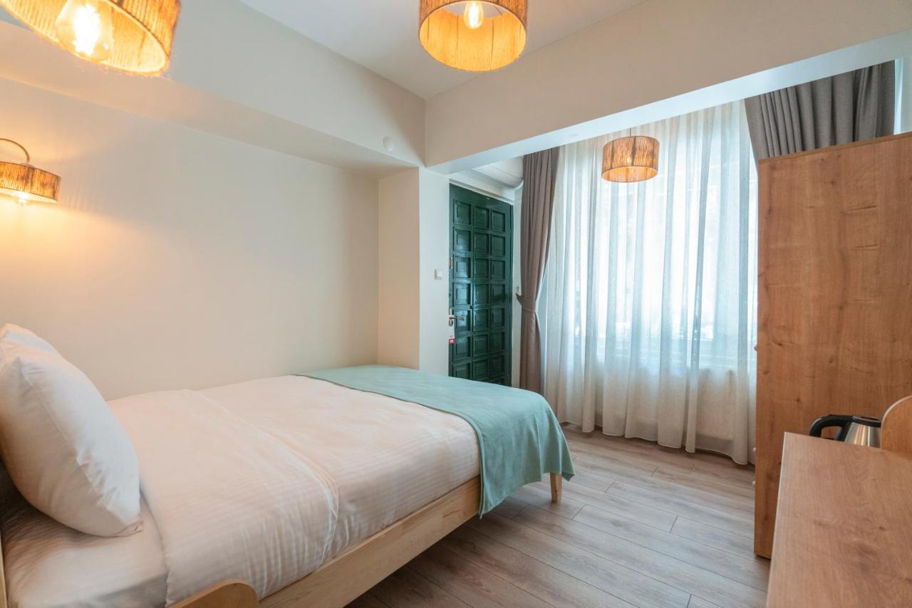 Aya Butik Otel อดาลาร์ ภายนอก รูปภาพ