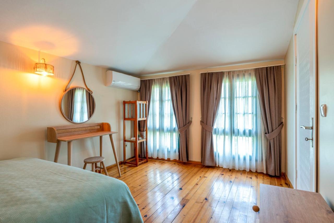Aya Butik Otel อดาลาร์ ภายนอก รูปภาพ