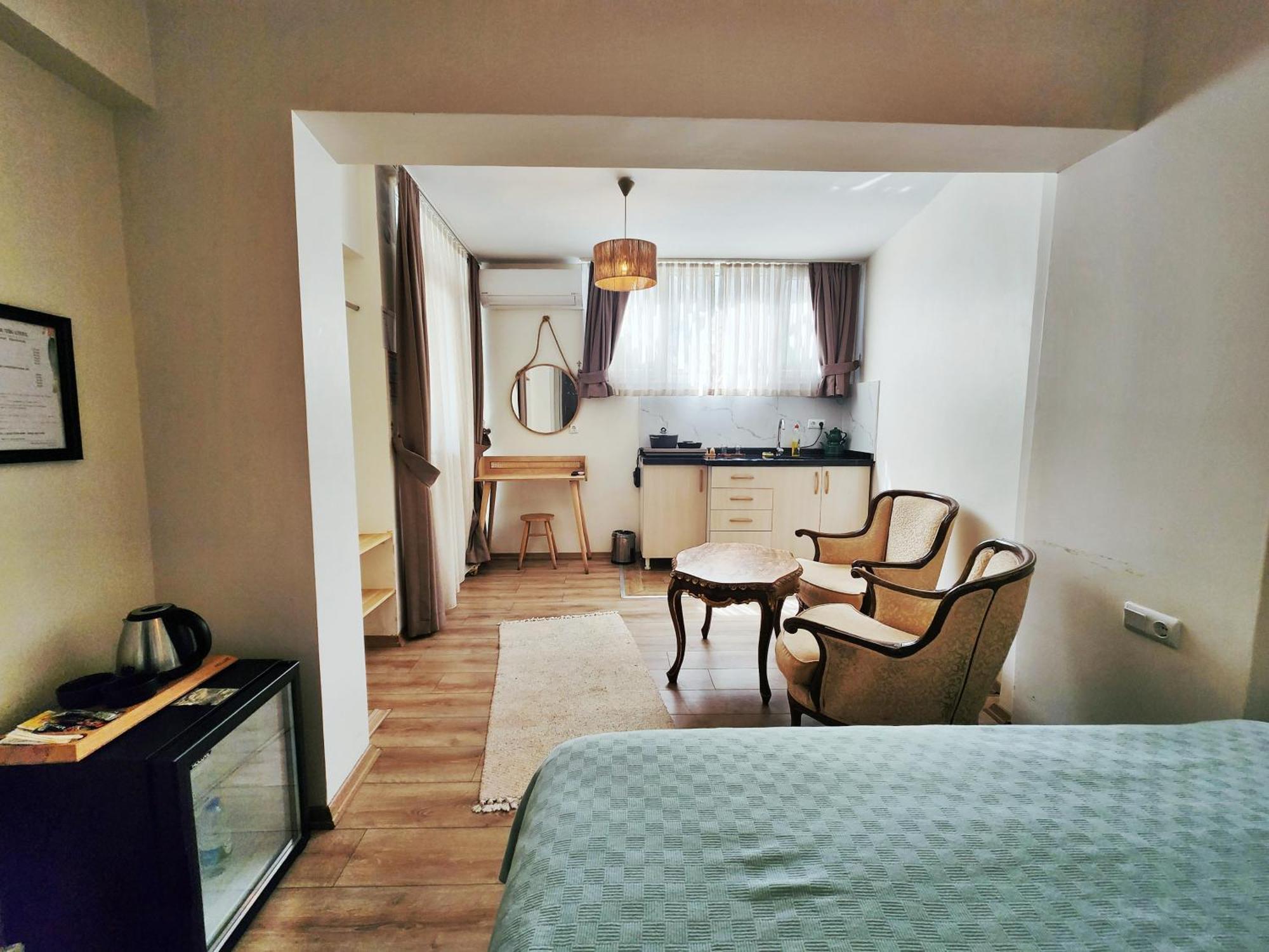 Aya Butik Otel อดาลาร์ ภายนอก รูปภาพ